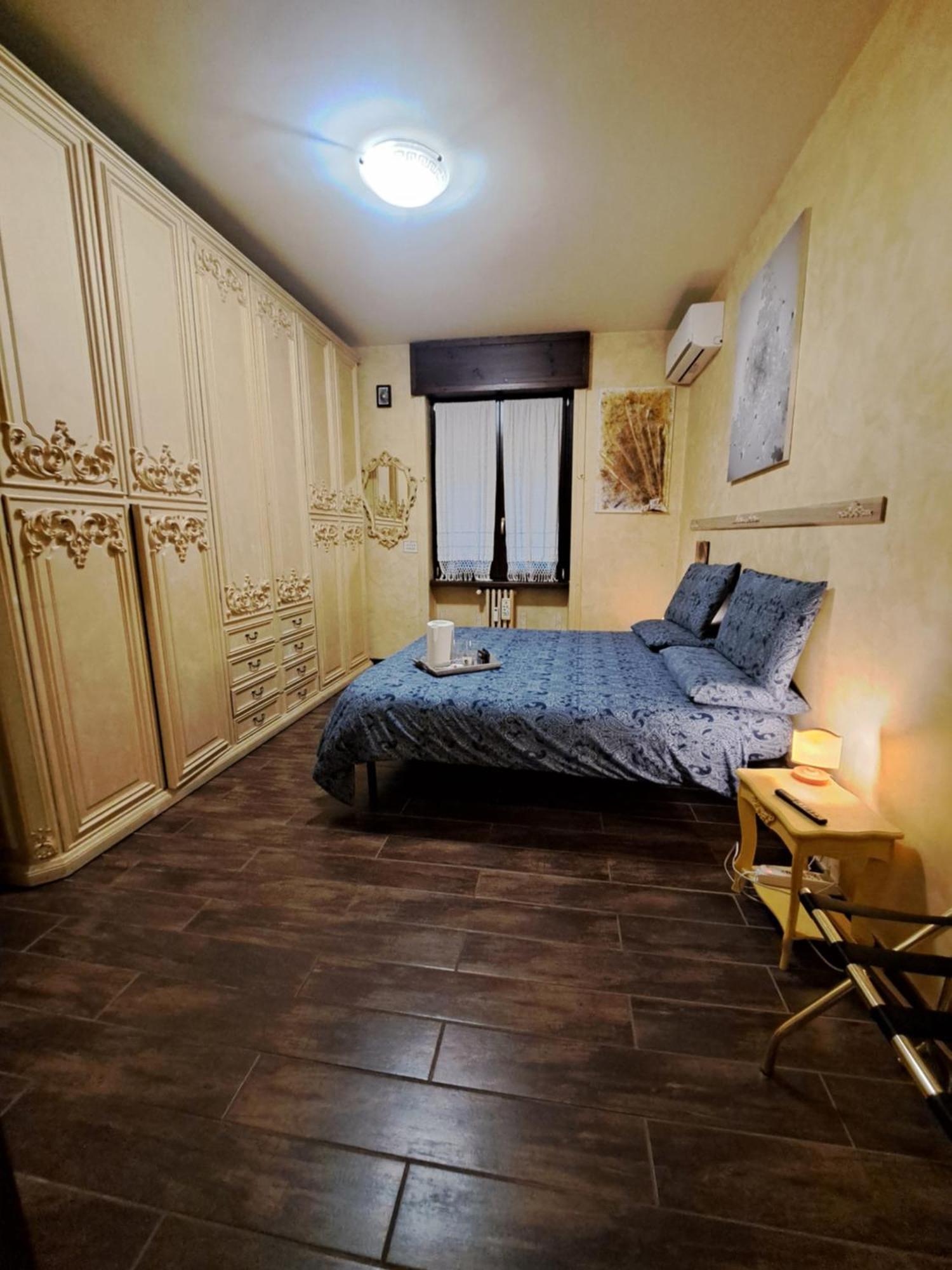 Bed & Breakfast A San Siro 75 Milan Bagian luar foto