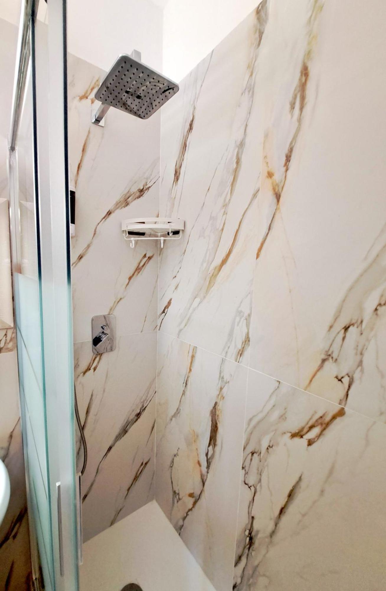 Bed & Breakfast A San Siro 75 Milan Bagian luar foto